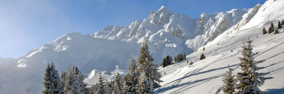 3 valleys skiing courchevel