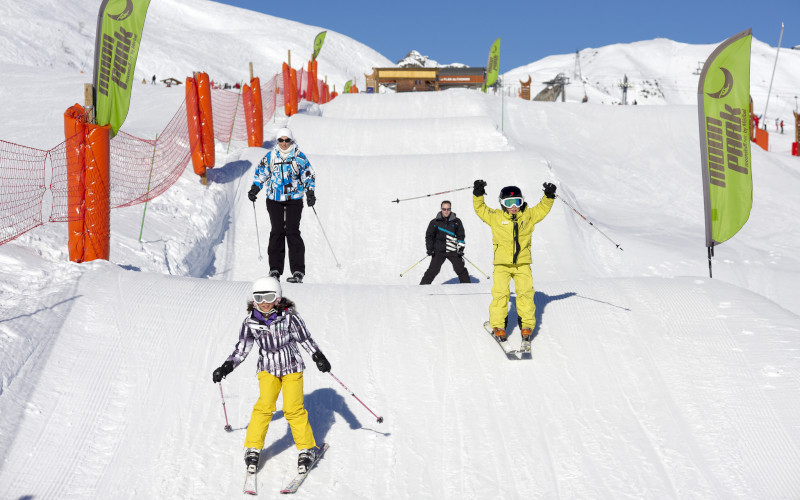 meribel ski holidays, les trios vallees, skiing in meribel